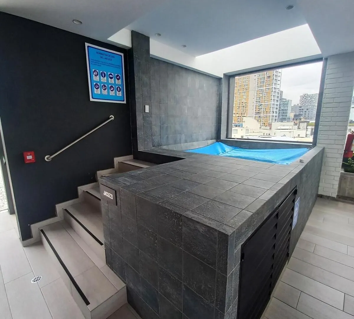 Studio 407 Torre Pontina Luxury And Comfort Quito Apartamento