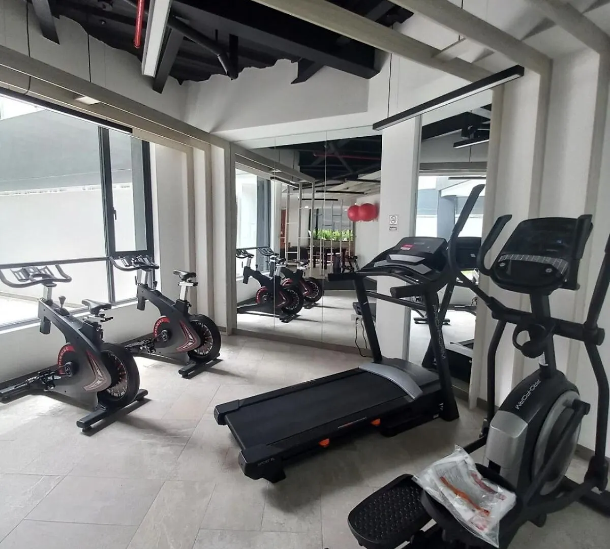 Studio 407 Torre Pontina Luxury And Comfort Quito